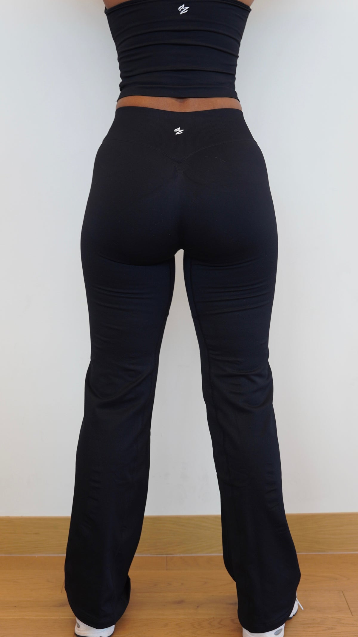 The Forma Flare Pant
